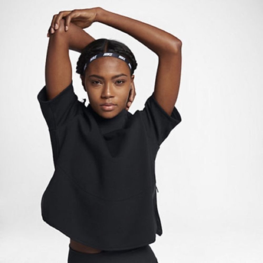 Nike Dry Black Short Sleeve Training Sweater Top - Picture 11 of 11